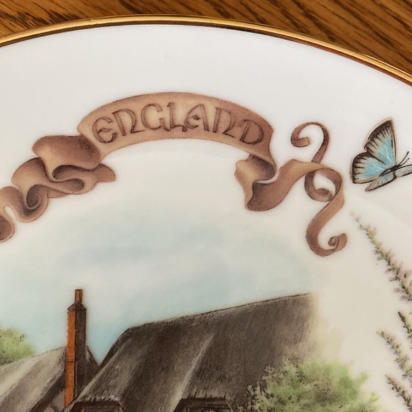 Reco International "Gardens of Beauty" collectible plates - Picture 2 of 13